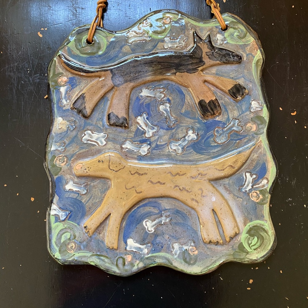 Pottery plaque